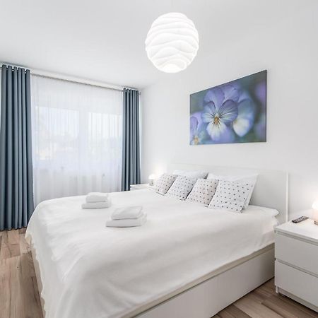 Seaside Breeze Stylish Apartment Balcony & Parking By Noclegi Renters Miedzyzdroje Esterno foto