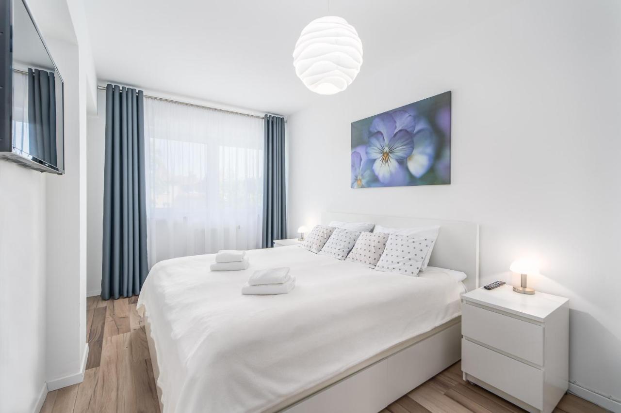 Seaside Breeze Stylish Apartment Balcony & Parking By Noclegi Renters Miedzyzdroje Esterno foto