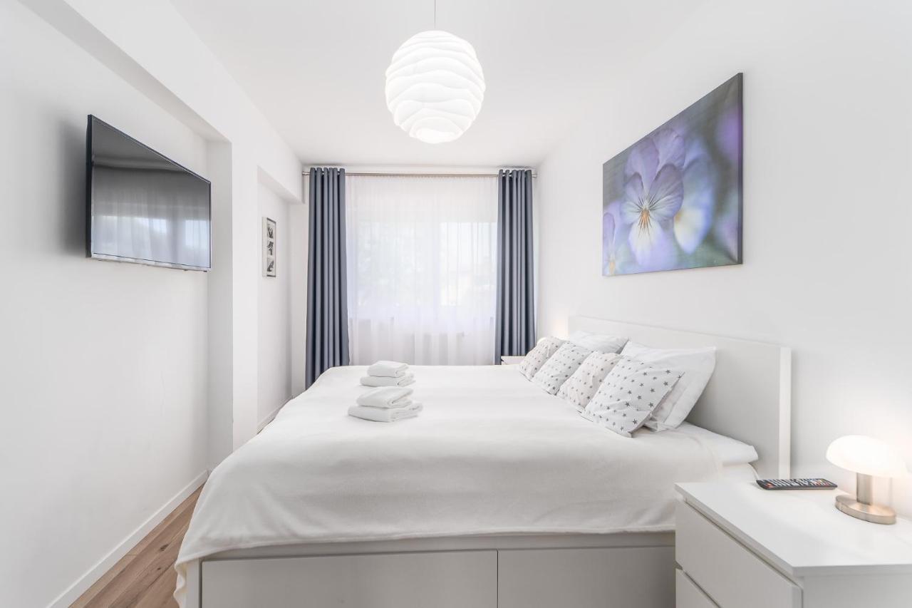 Seaside Breeze Stylish Apartment Balcony & Parking By Noclegi Renters Miedzyzdroje Esterno foto